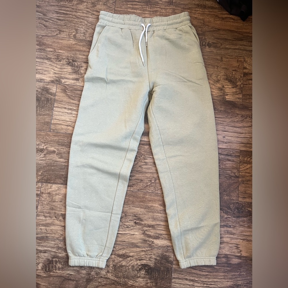 light green forever 21 sweatpants